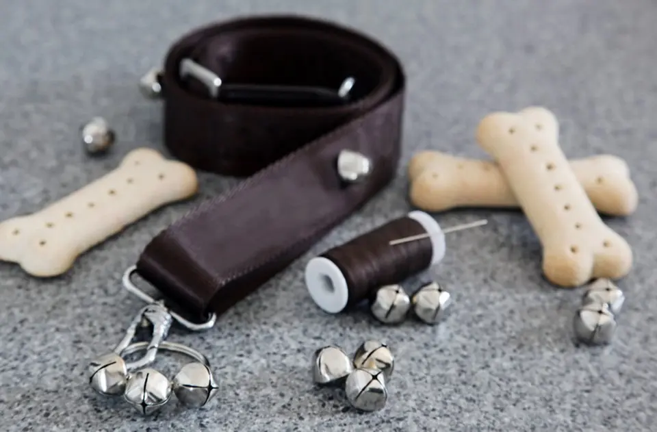 Effective Potty Training with Doorbells or Bells